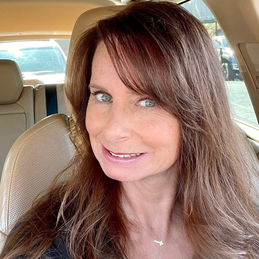 Meet your Posher, Cyndy